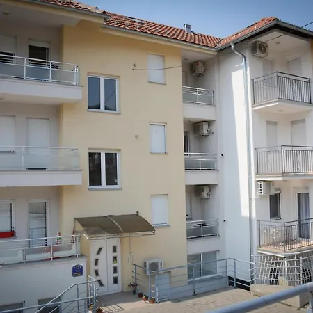 Apartment Nikolina *