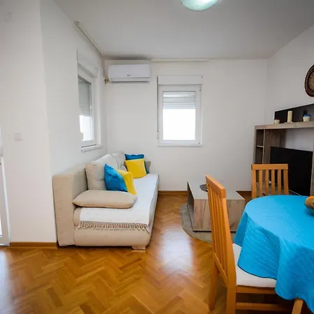 Nikolina * Vrnjačka Banja