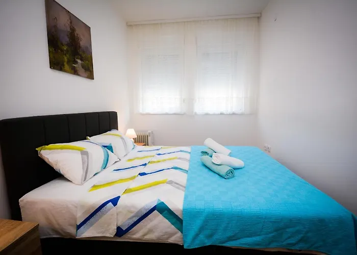 아파트 Nikolina *